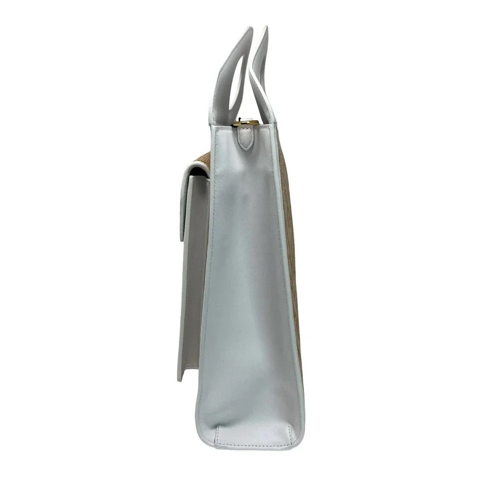 Burberry Beige Medium Pocket Bag Shoulder Bag $1490 - Picture 3 of 10